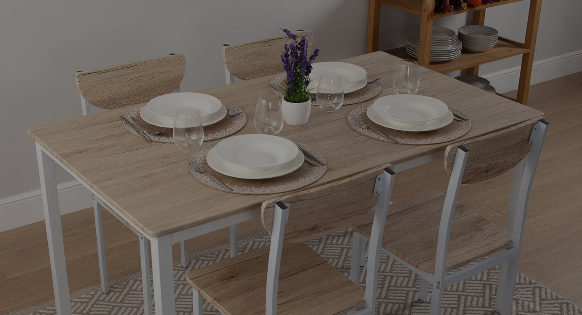 RÜSTEN SIE IHRE| KÜCHE MIT UNSEREM|ZUBEHÖR UND|KÜCHENUTENSILIEN AUS